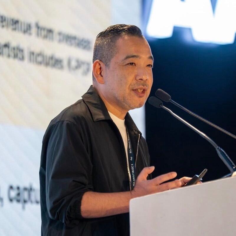 Takayuki Suzuki