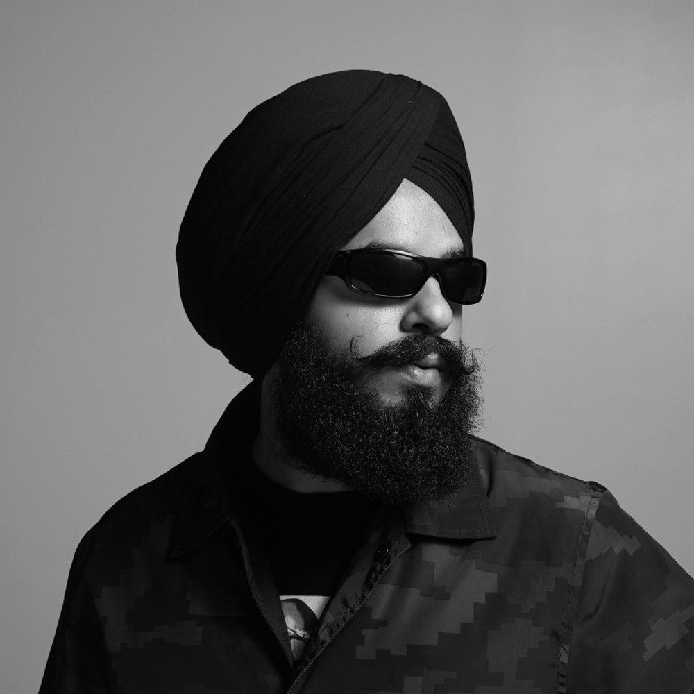 Wazir Patar gets vulnerable in his most emotional track yet, Rang ...